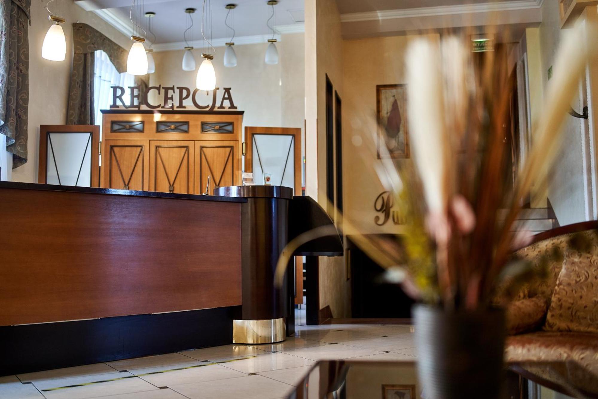 Hotel Stara Poczta Тыхы Экстерьер фото